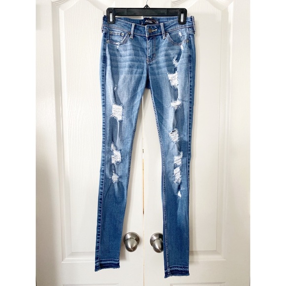 Hollister Denim - Hollister super skinny jeans distressed size 1